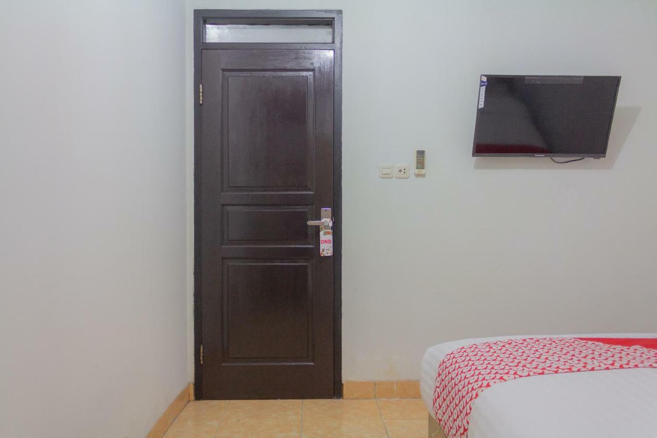 Oyo 649 K68 Residence Jakarta Ngoại thất bức ảnh